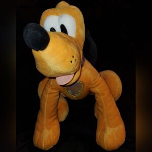 Disneys Special Edition PLUTO Plush Dog Toy